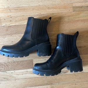 Black Faux leather boots - size 7
